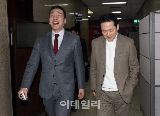 비공개 최고위 마친 장동혁-김민수                                                                                                                                                                  