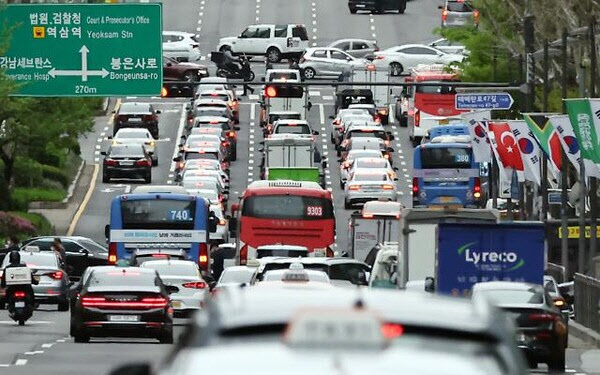 설연휴 날씨도 좋았는데, 사고가 확 늘었네…자동차 보험료 또 오를라
