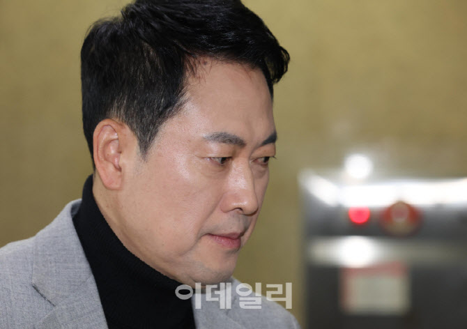 최고위 참석하는 장동혁 대표                                                                                                                                                                       