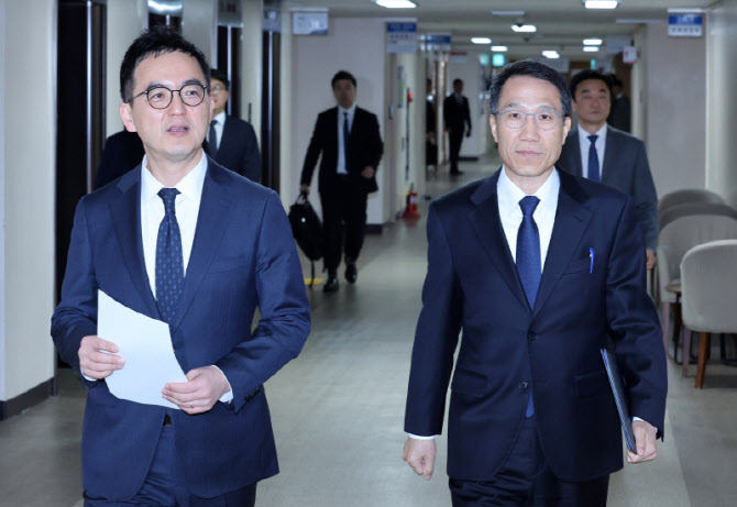 AI 악용 등 가짜뉴스 엄정 대응을 위한 검경 합동 담화문 발표                                                                                                                                        