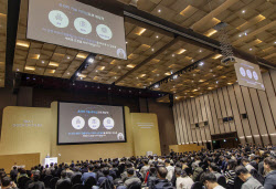 '반도체 훈풍' 삼성전자·SK하이닉스 이사 보수 나란히 인상