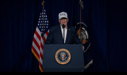 트럼프 “이란 장기전으로 전부 장악하거나 3일내 끝날수도”