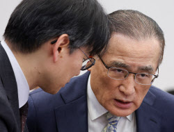 위성락 “李대통령에 중동 상황 수시 보고…지나치게 우려 안 해도 돼”