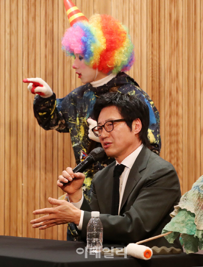  박신양, '연극적' 전시회                                                                                                                                                                