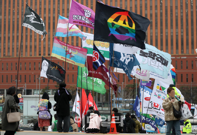  여성파업대회                                                                                                                                                                                     