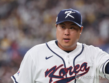 17년 만에 다시 대만전 선발… 류현진 어깨에 승부 건다