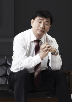 LG 출신 김현수 대표, 독보적 광학 기술로 글로벌시장 접수[휴비츠 대해부①]