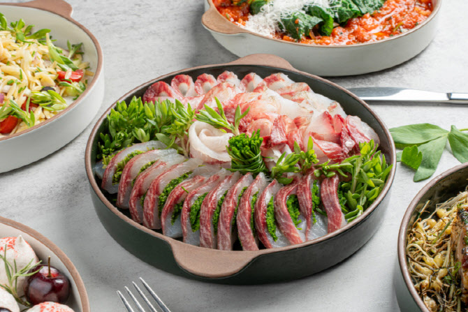 본푸드서비스, 호텔 뷔페서 '어 플레이트 오브 스프링' 신메뉴 출시 - 뉴스 썸네일 이미지