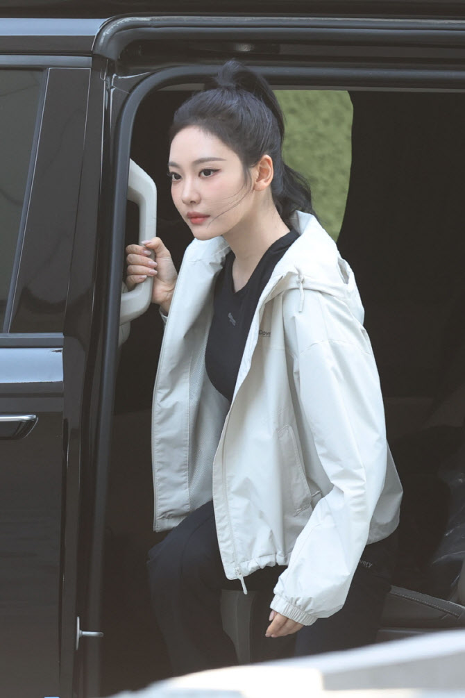 에스파 닝닝, 빈틈 없는 미모                                                                                                                                                                       