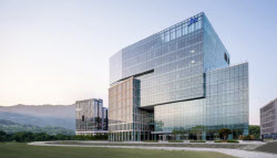 JW홀딩스, 306억에 솔리더스인베스트먼트 100% 자회사 편입