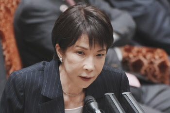 “트럼프 곧 만나는 日, 호르무즈 자위대 파견 검토 착수”