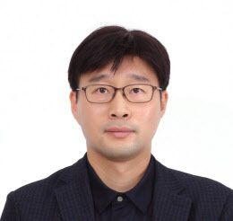 '종신 회장' 야욕에 흔들리는 중기업계