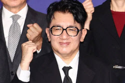 K컬처 주식부자 1위 방시혁 '4.8조'…2위 박진영의 13배