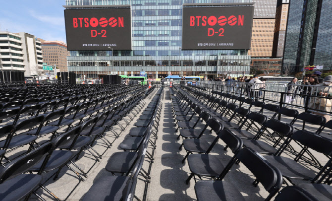 이틀뒤 BTS가 돌아온다                                                                                                                                                                             