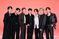 '광화문 공연 임박' BTS "전 세계가 지켜 봐…후회 안 남길 것"