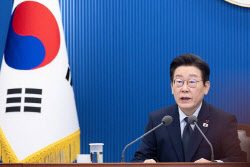 하락장에도 靑 ‘코인 사랑’…李 대통령 장남도 ‘풀매수’