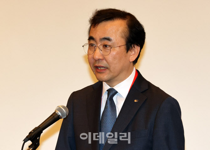 "AI는 문명사적 전환…한일 협력으로 대응해야"[제15회 IBFC]