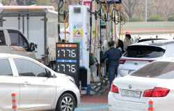 2차 최고가제에도 기름값 상승...서울 휘발윳값 1900원 근접