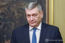 러 외무차관 