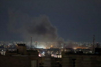 후티도 참전 선언…‘호르무즈 넘어 홍해’ 리스크 확산