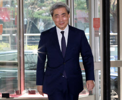 신현송 한은 총재 후보자 첫 발언에…환율·금리 소폭 하락