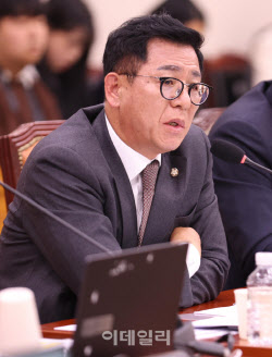 [포토]검찰 조작기소 국조특위, '발언하는 이상휘 의원'                                                                                                                                          