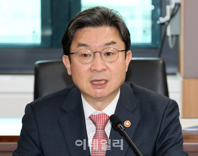 17일부터 다주택자 대출 만기연장 금지…임차인 보호 땐 예외