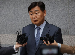 민주당 '돈봉투 의혹' 김관영 전북지사에 제명 처분