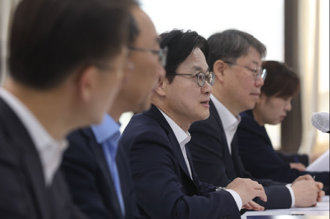 발언하는 김정관 산업통상자원부 장관                                                                                                                                                               