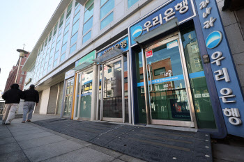 주담대 7% 넘었는데 더 오른다…‘법 공백’에 3개월 부담 집중