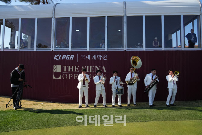 고지원,밴드의 우승 축하 공연                                                                                                                                                                      