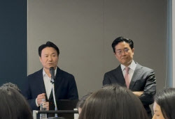 삼천당제약, 간담회서 외부인 질의응답 논란…석상제 등장에 '의혹 증폭'[only 이데일리]