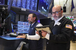 중동 휴전 기대에 S&P500 7거래일째 상승…‘S 초기 신호’ 변수?[월스트리트in]