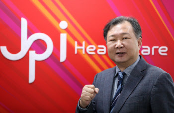 '글로벌 그리드 1위' JPI헬스케어...김진국 대표 "美공략 강화로 올해 두자릿수 성장&ap...