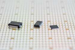 전쟁에도 끄떡없는 K반도체… 한은 