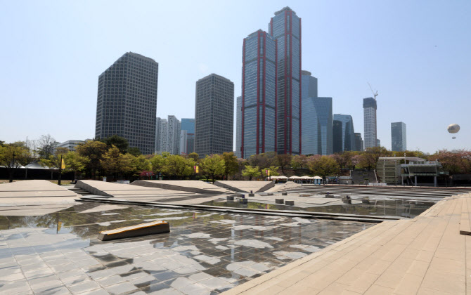 물빛광장 분수대, 에너지절약에 동참                                                                                                                                                                