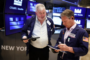 웰스파고 "美증시 '3개월 랠리' 온다…S&P500 7월 7300 전망"