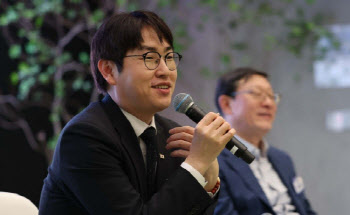 부산서 또 하정우 찾은 與 "하정우 수석은 부산 북구 사람"