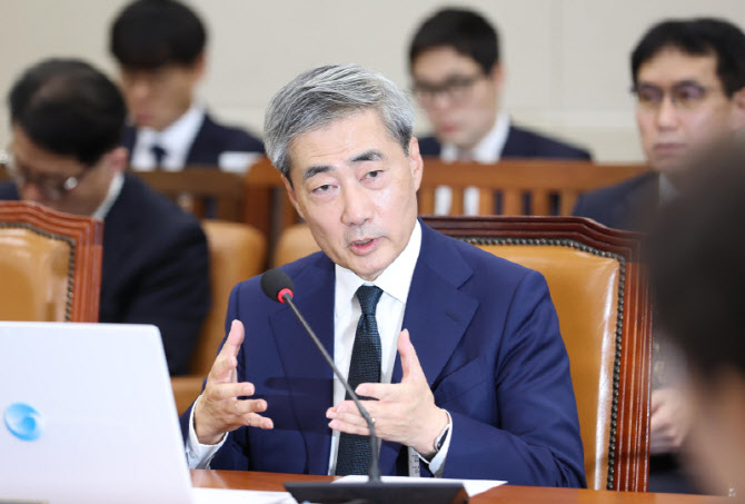 신현송 "스테이블코인·CBDC, 용도 따라 상호보완적 사용 가능"