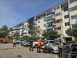"베란다서 불길이"…양천구 아파트 화재, 11명 경상(종합)