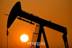 유가 10%대 급락…호르무즈 전면 개방에 ‘리스크 프리미엄’ 제거