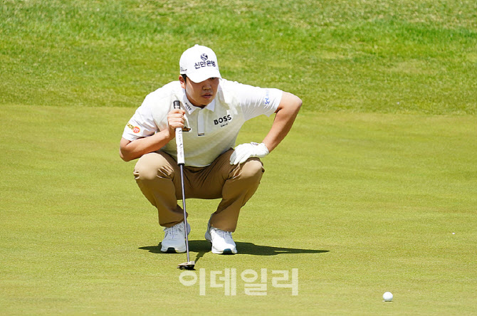  장유빈, 침착하게                                                                                                                                                                                 