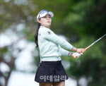 [포토]이다연,첫 타구는 중앙이다