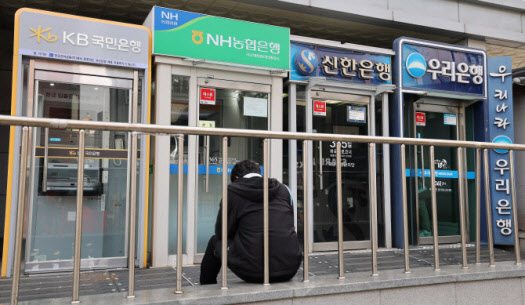 점포 주는데…은행대리업 어디까지 왔나