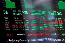휴전연장·실적호조에 S&P500 사상 최고…SK하닉, 영업익 사상최대[뉴스새벽배송]
