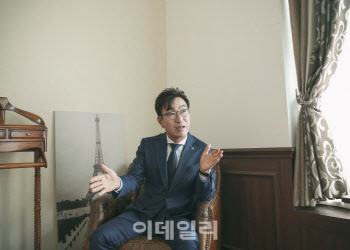 “50% 시장인데 스킨부스터는 0”…김재영 제테마 회장 “美 물광주사, 선점 아닌 정의의 문제”