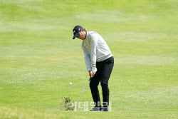 [포토] 조동민, 날카롭게                                                                                                                                                                                 