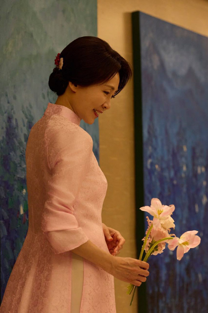  아오자이 입은 김혜경 여사                                                                                                                                                                        