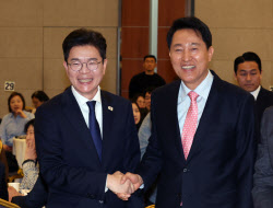 ‘10년 심판’ vs ‘진상조사’…서울시장 선거, 다음주 ‘본게임' 돌입