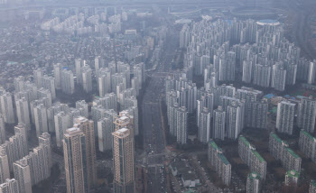 "17년 만에 이사가려는데 집 안 팔려요"…잠실 집주인의 고민